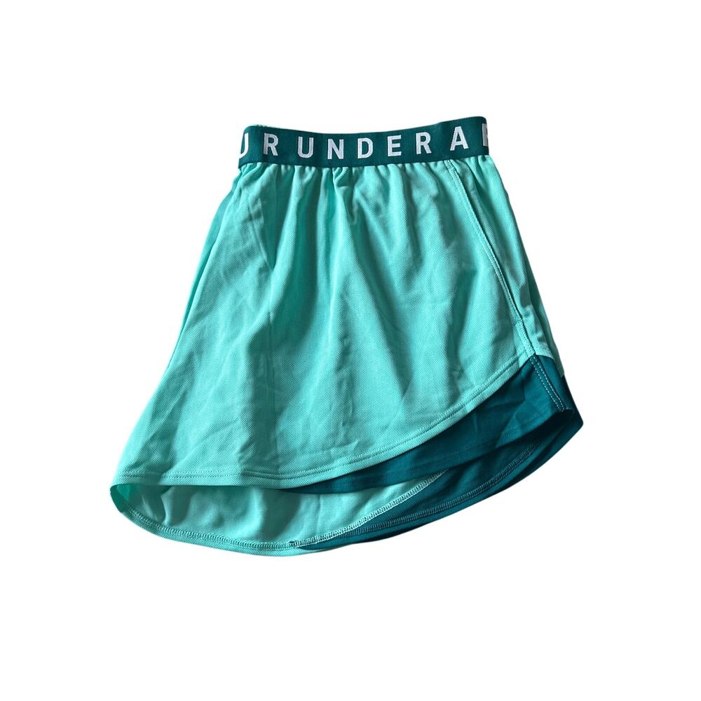 Under Armour Women’s Active Athletic Gym Shorts Green Size XL Loose Fit